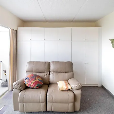 Spacious Studio In With A Balcony Apartamento