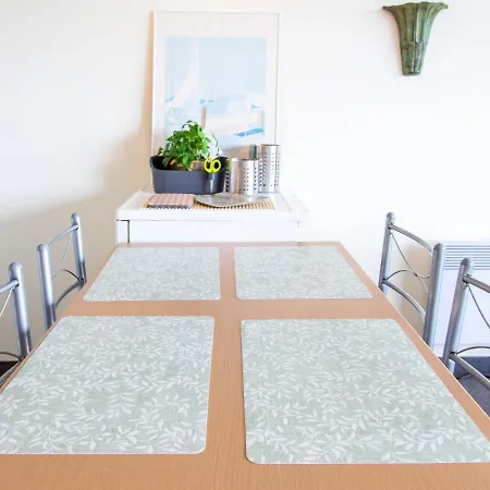 Spacious Studio In With A Balcony Apartamento