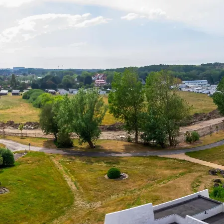 Spacious Studio In With A Balcony * De Haan